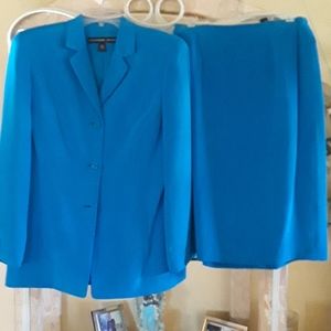 Ladies Suit